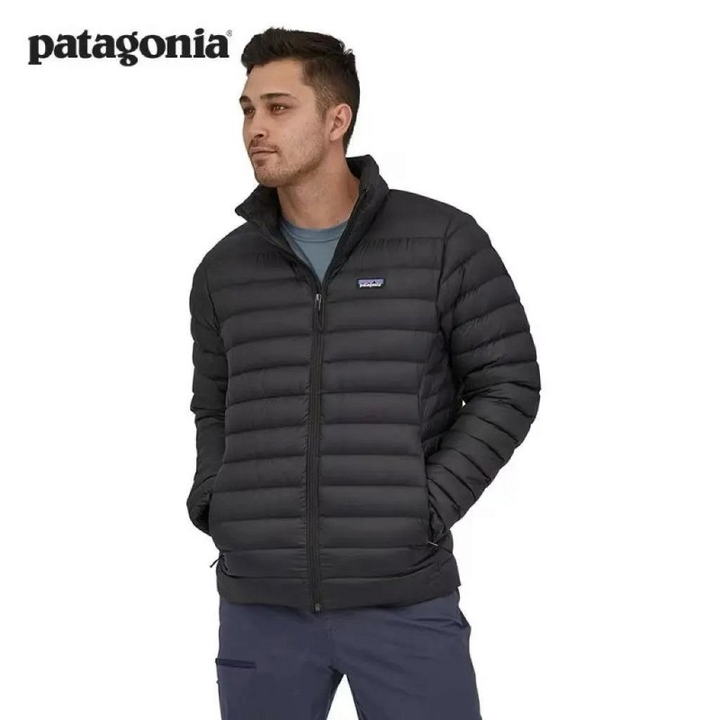 Patagonia Navy Puffer Jacket: Unhooded 800-Fill Down in a Fitted Cut