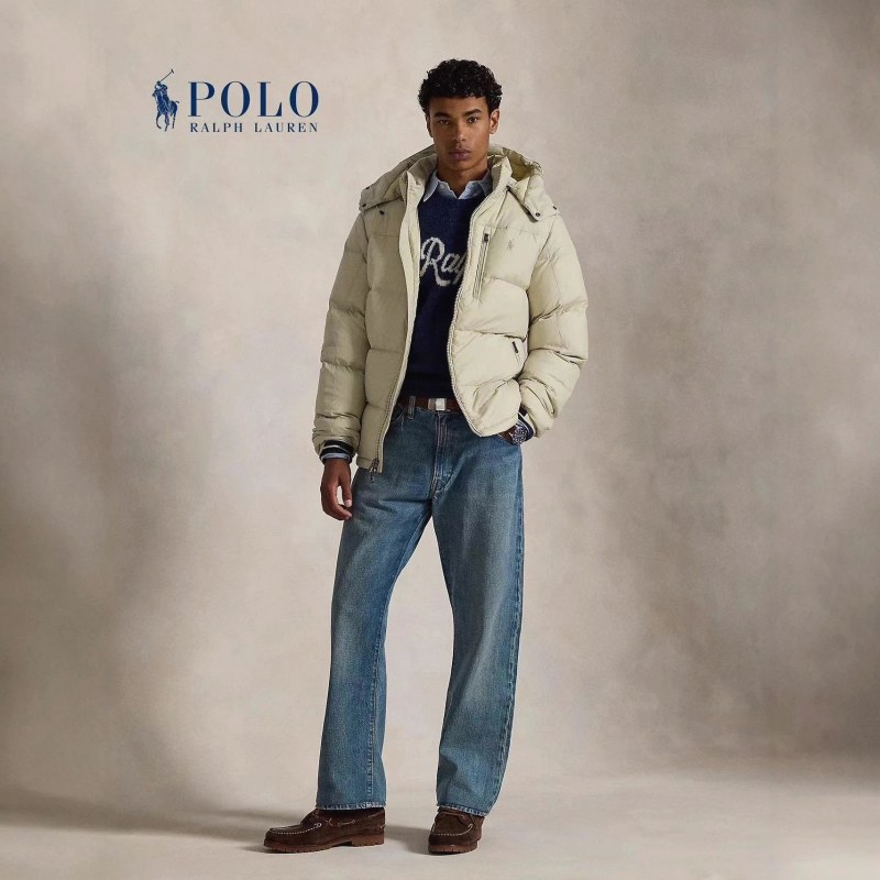 Polo Ralph Lauren Hooded Down Jacket With a Detachable Collar and 600 Fill Power