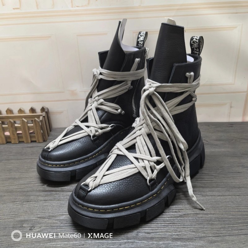 Rick Owens Black Leather Boots With Side Zip and Stitched PU-Rubber Sole