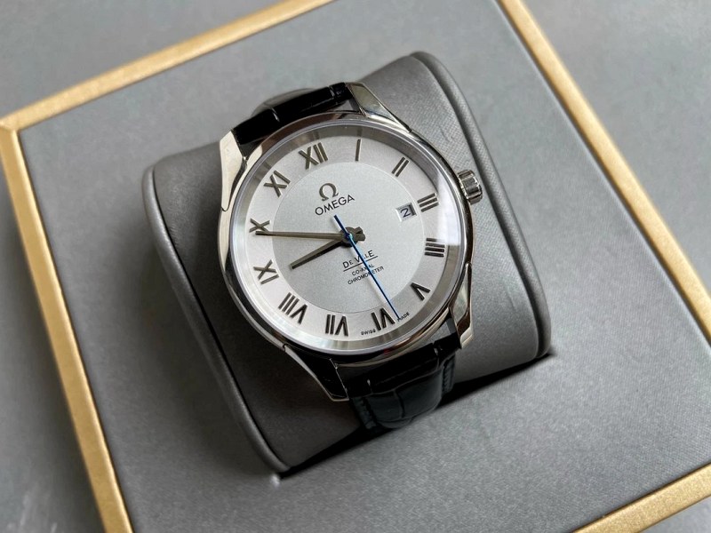 Rolex Big Date Series: Stainless Steel Case, CNC-Machined, Best-Quality Batch Watch
