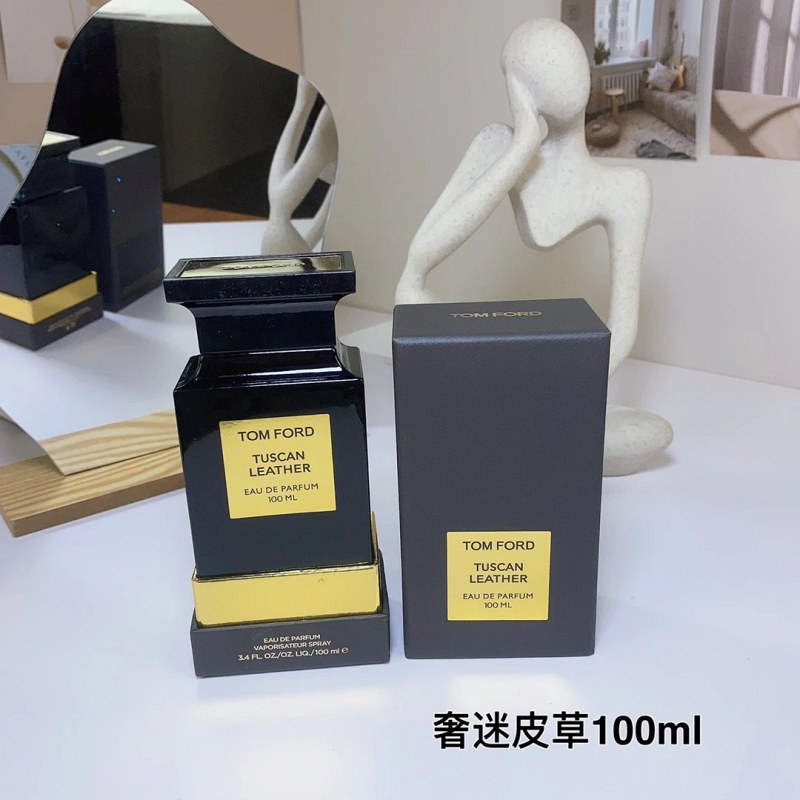 Tom Ford Tuscan Leather Signature Fragrance — Leather Opening, Powdery Drydown