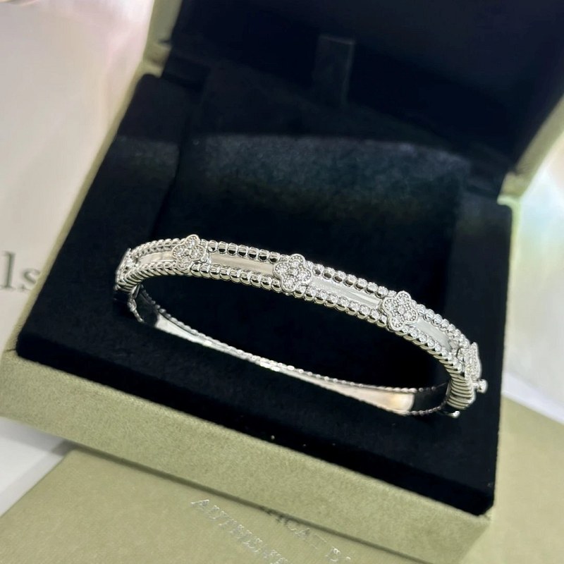 Van Cleef & Arpels-Style Narrow Clover Bracelet in Platinum-Tone Gold Plating
