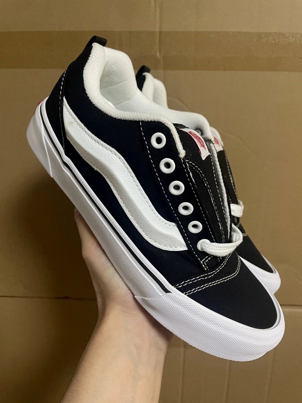 Vans Knu Skool in Gray Suede: the Puffy '90s Skate Low-Top