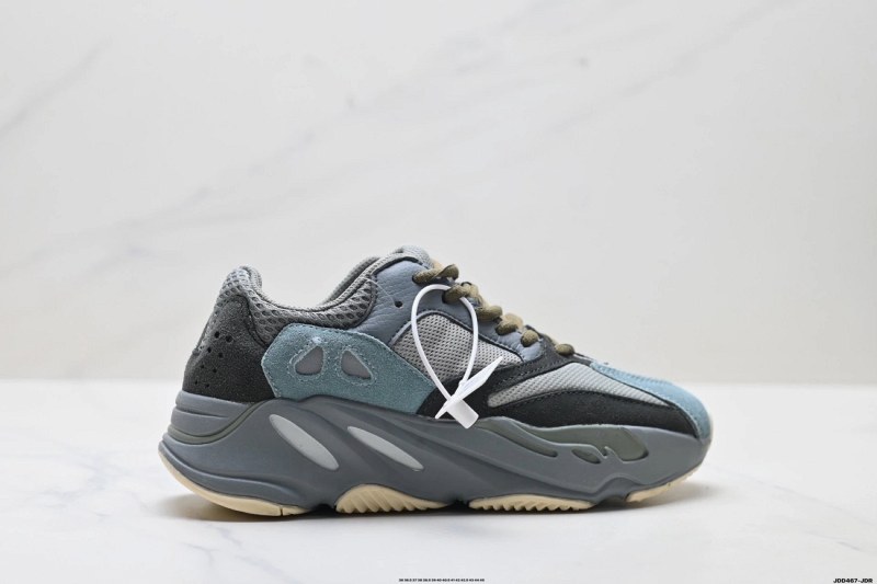 Yeezy Boost 700-Style Sneaker in Black With Boost Cushioning and a Retro Athletic Build